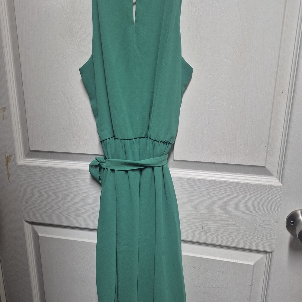 Chic Green Sleeveless Mini Dress - Picture 5 of 5